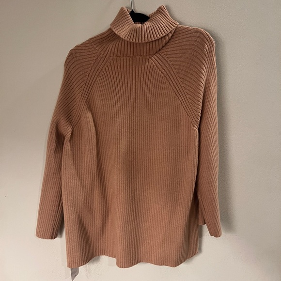 Oversized Chunky Turtleneck Knit Sweater in Brown - Picture 8 of 8